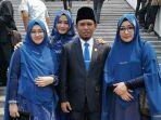 lora-fadil-dan-ketiga-istrinya.jpg