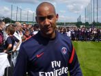 loris-arnaud-saat-masih-di-paris-saint-germain_20180302_072942.jpg