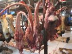 los-daging-di-pasar-senen-sepi-pengunjung_20170630_224952.jpg
