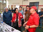 loto-srinaita-ginting-mengunjungi-workshop-cv-kawani.jpg