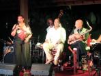 louis-bawa-jazz-lovers-seperti-berada-di-news-orlens_20160812_165103.jpg