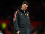 louis-van-gaal-nundukkkaje_20141215_032110.jpg