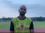lucas-gama-saat-ditemui-usai-menjalani-latihan.jpg
