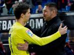luciano-vietto-dan-diego-simeone_20141217_002525.jpg