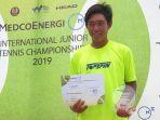 lucky-candra-kurniawan-12.jpg