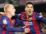 luis-suarez-dan-jeremy-mathieu-lagiii_20150526_204720.jpg
