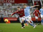 luke-shaw-di-laga-derby-manchester.jpg