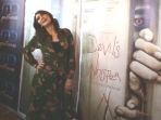 luna-maya-saat-jumpa-pers-film-terbarunya_20171006_180303.jpg