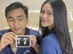 lutfi-agizal-dan-nadya-indry-menggunakan-ring-light-challenge.jpg