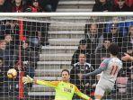 m-salah-cetak-gol-untuk-liverpool.jpg