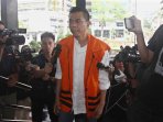 m-sanusi-diperiksa-perdana-kasus-tppu-di-kpk_20160714_125042.jpg