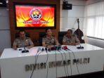 mabes-polri-gelar-konferensi-pers.jpg