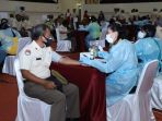 mabes-tni-laksanakan-vaksinasi-covid-19-astrazeneca_20210326_191408.jpg