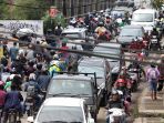 macet-akibat-banjir-di-bandung_20170309_121249.jpg