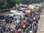 macet-jalan-daan-mogot_20200930_110115.jpg