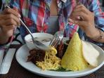 madam-tan-nasi-tumpeng_20150724_161414.jpg
