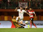 madura-united-bermain-imbang-melawan-persija-jakarta_20190816_234745.jpg