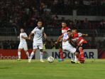madura-united-kalahkan-persib-bandung_20191006_181309.jpg