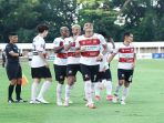 madura-united-vs-pss-sleman_20210925_200109.jpg