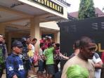 mafia-tambang_20150929_222645.jpg