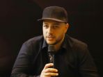 maher-zain-raih-double-platinum_20190319_181612.jpg