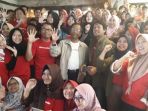 mahfud-md-berfoto-bersama-peserta-sekolah-pancasilamuda_20180930_132416.jpg