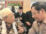 mahfud-md-dan-mbah-moen2.jpg