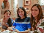 maia-estianty-el-rumi-dan-marsha-aruan_20180812_160902.jpg