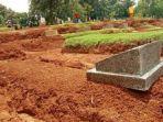 makam-covid-19-amblas-depok.jpg