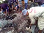 makam-dibongkar-karena-beda-pilihan.jpg