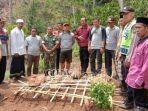 makam-ibunda-nasir-di-desa-kedungsumur-kecamatan-pakuniran.jpg