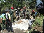 makam-mbah-salak2.jpg