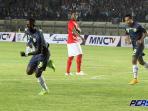 makan-konate-felda-united_20150111_212330.jpg