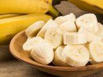 makan-pisang.jpg