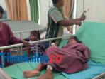 mala-diterkam-buaya_20150321_224817.jpg