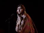 malala-raih-nobel_20150414_101639.jpg