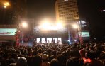 malam-pergantian-tahun-di-bundaran-hi_20150101_175333.jpg