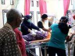 malangnya-bocah-di-lampung-ibunya-meninggal-dibunuh-ay.jpg