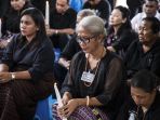 mama-emi-di-flores-timur_20180330_223825.jpg