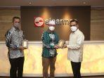 managing-director-sinar-mas-saleh-husin-142022.jpg