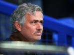 manajer-chelsea-jose-mourinho_20150913_002035.jpg