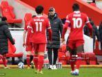 manajer-liverpool-jerman-jurgen-klopp-mengawasi-setelah-peluit-akhir-pertandingan-lawan-fulham.jpg