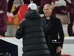 manajer-liverpool-jurgen-klopp-kiri-dan-pelatih-real-madrid-zinedine-zidane.jpg