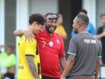 manajer-persatuan-sepakbola-biak-sekitarnya-psbs-biak-yan-permenas-mandenas.jpg