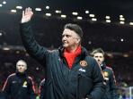 manchester-united-boss-louis-van-gaal_20150310_073534.jpg