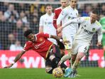 manchester-united-libas-leeds-united_20220221_054451.jpg