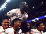 manchester-united-merayakan-kemenangan-atas-psg.jpg