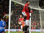manchester-united-romelu-lukaku-dan-jesse-lingard-vs-brighton-hove-albion-1_20180319_112635.jpg