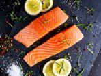 manfaat-daging-salmon-untuk-orangtua.jpg