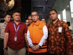 mantan-dirut-garuda-indonesia-emirsyah-satar-ditahan-kpk_20190807_190724.jpg